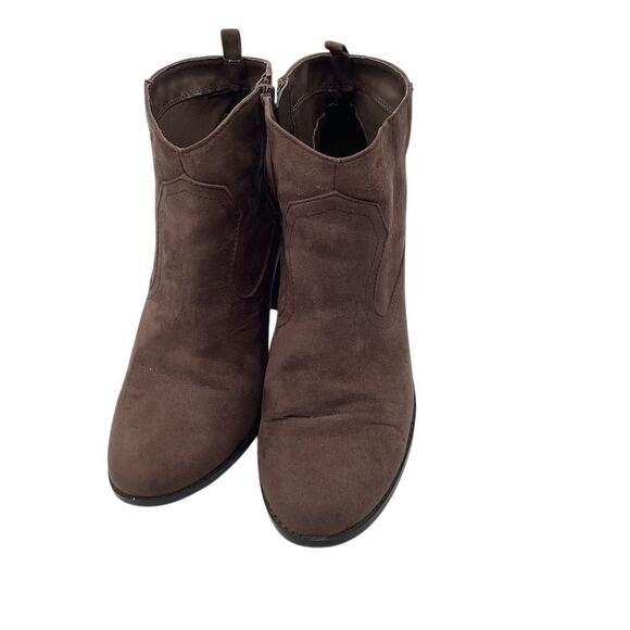 CATO Women's Brown Suede Ankle Booties Size 11 Mid Heel Zip Closure - Picture 2 of 9